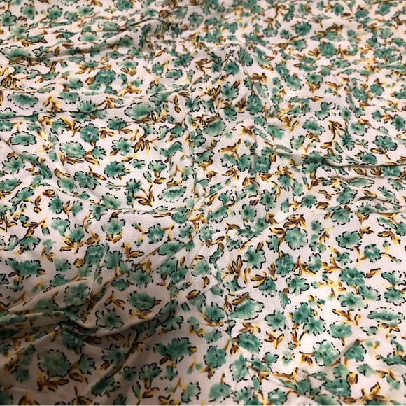 NWT Pac Sun Ruffle Skirt size M - Picture 2 of 7